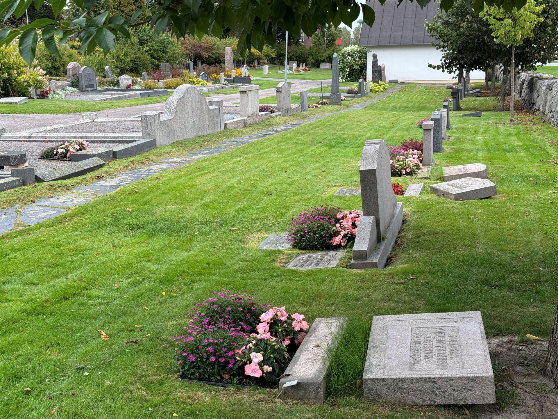 Gravstenssäkring på Gamla kyrkogården