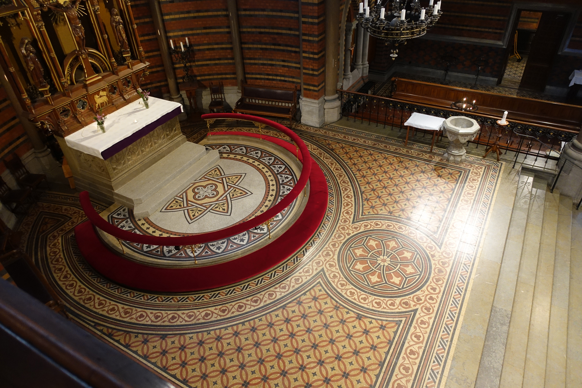 Bild på koret tagen uppifrån