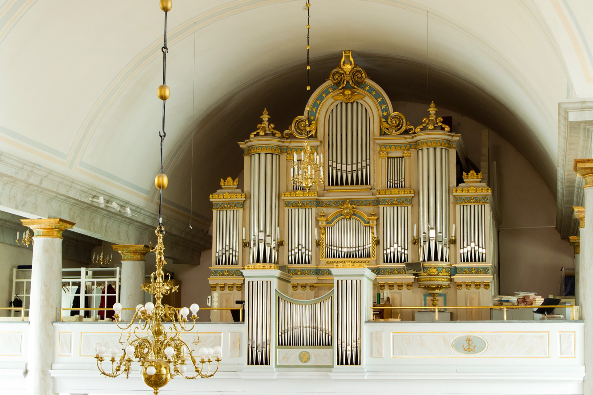 Läktarorgeln i Carl Johans kyrka.