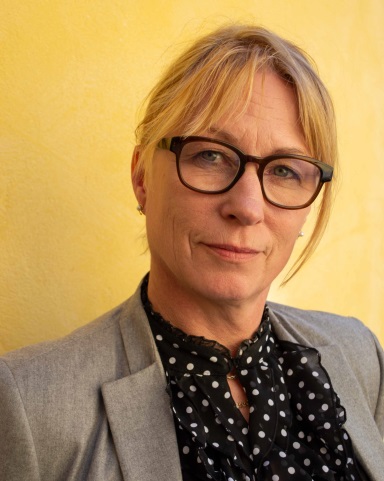 Anna-Bettina Holm