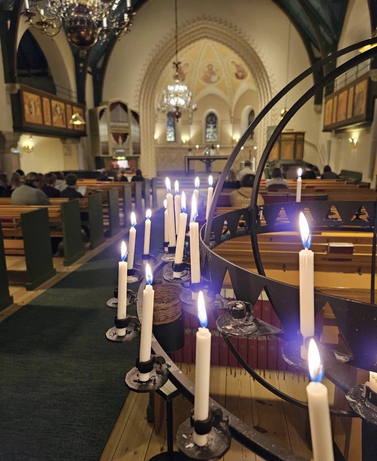 Längbro kyrka