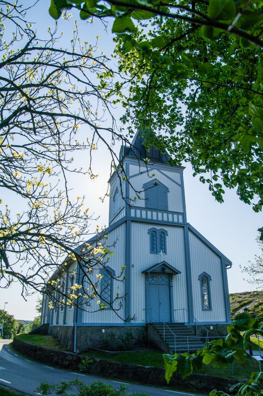 Mollösunds kyrka