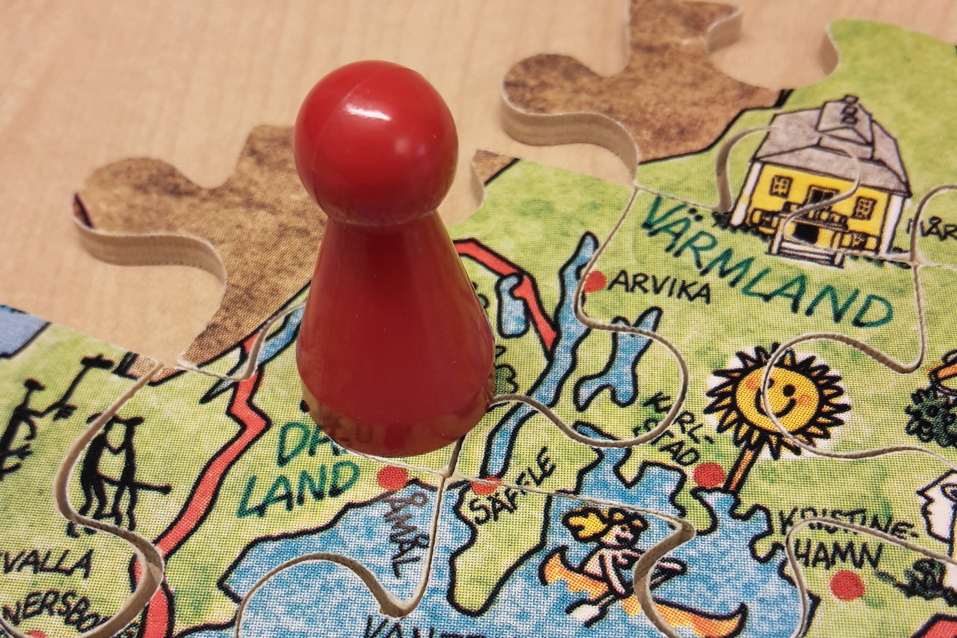 Församlingspussel röd