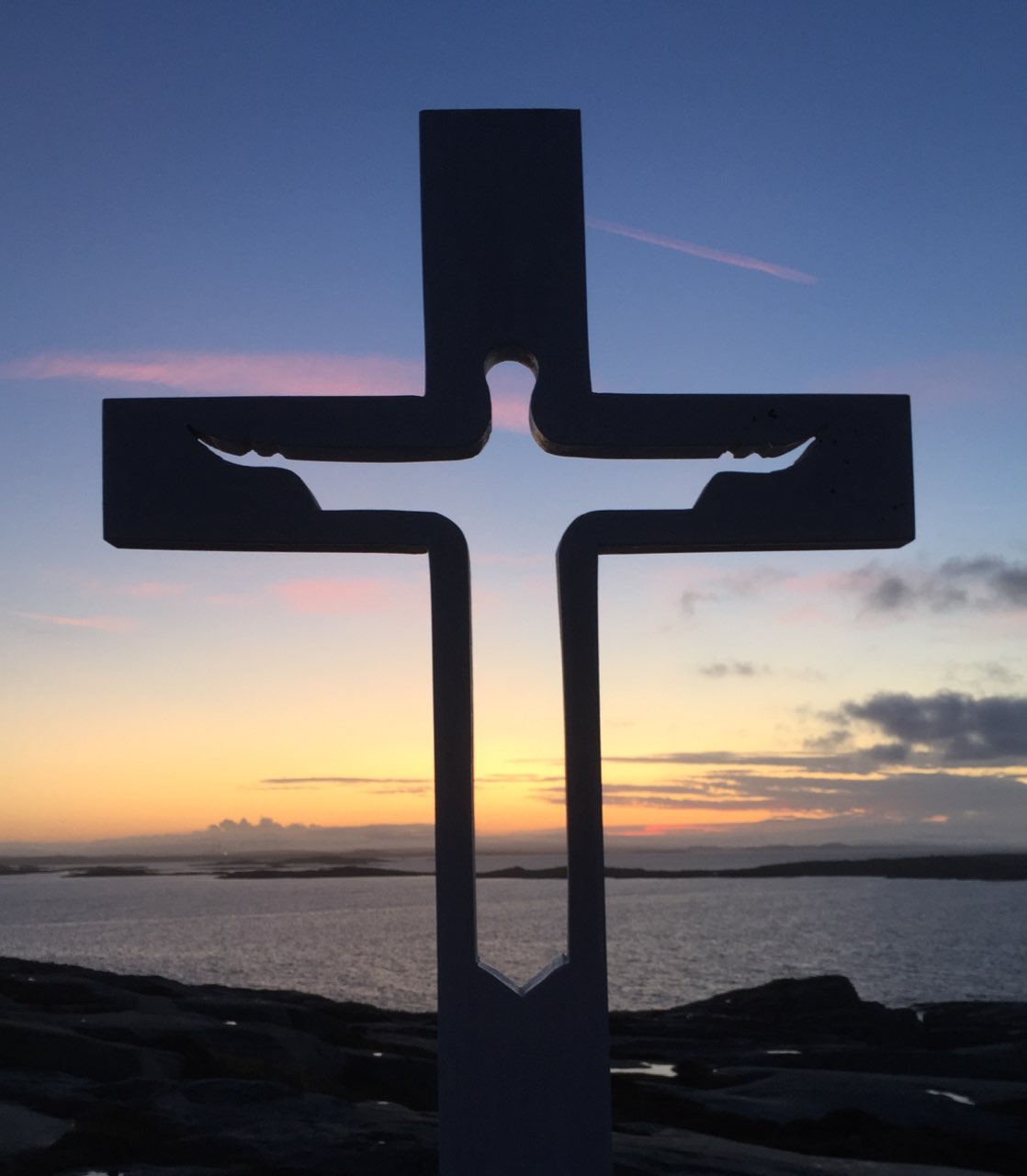 Kors mot solnedgång
