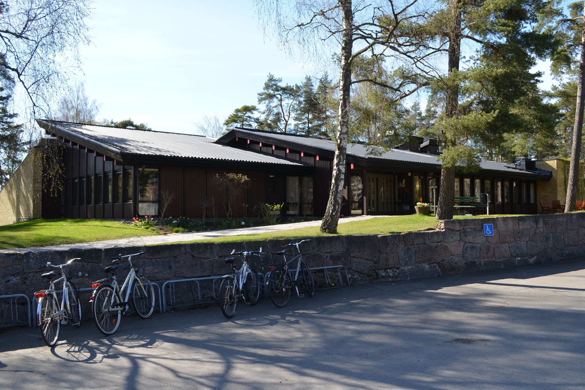 Skogslyckans församlingshem